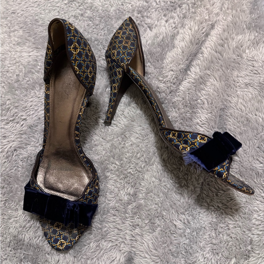 J. Crew Navy and Gold Chain Patterned Silk Heels Velvet Bow detail d'Orsay Pumps